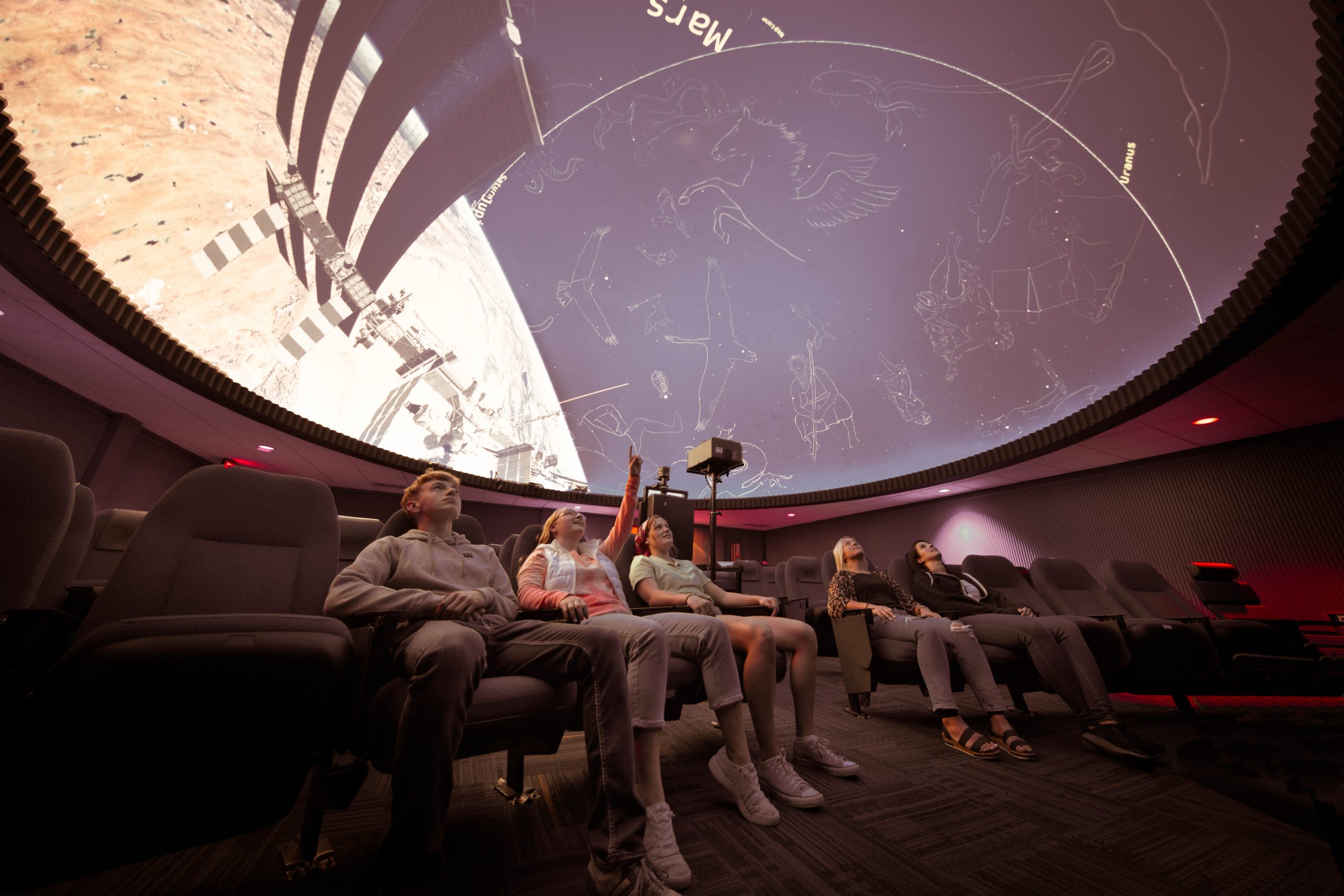 Elumenati GeoDome Evolver planetarium